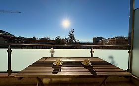 Piso En El Centro Con Vistas Al Mar Y Balcon