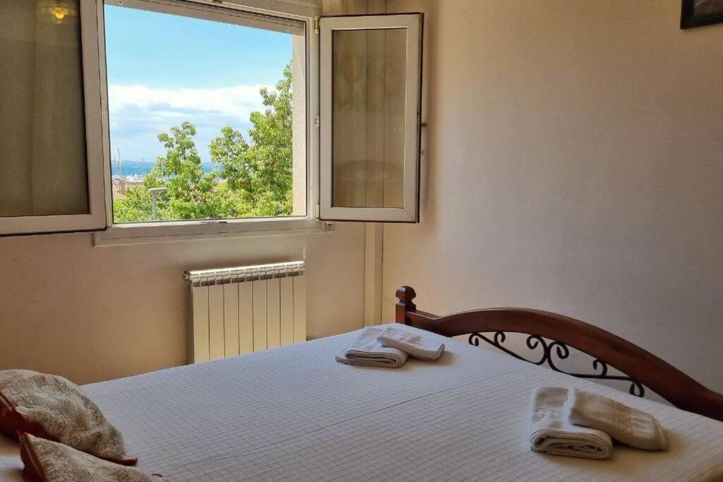 Piso En El Centro Con Vistas Al Mar Y Balcon Appartement Roses Buitenkant foto