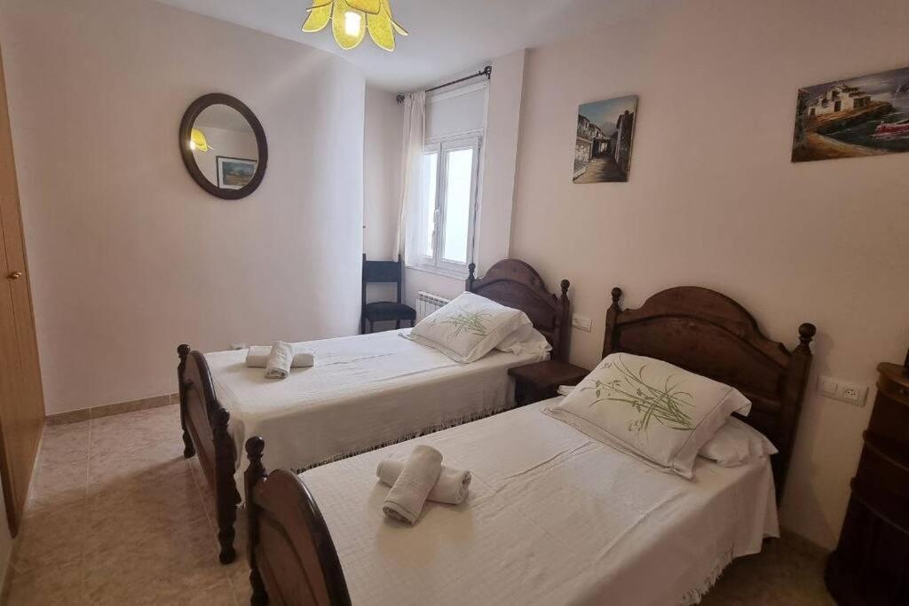 Piso En El Centro Con Vistas Al Mar Y Balcon Appartement Roses Buitenkant foto